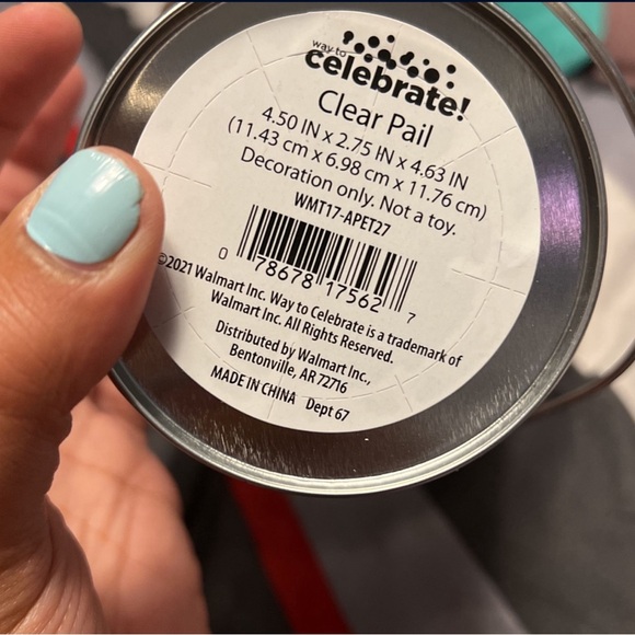 clear mini buckets - Picture 2 of 2